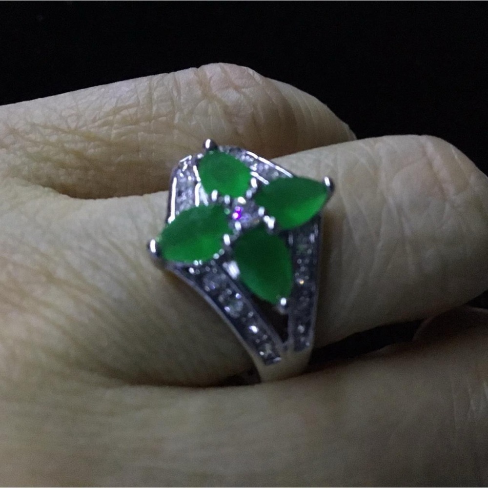 Stunning Silver Ring with Green Accents